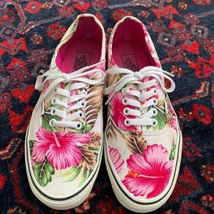 Vans Tropical Lace Up Sneakers